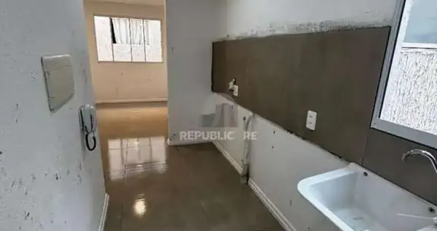 Apartamento à venda no bairro rubem berta com 40m² e 2 dormitórios/quartos disponíveis.