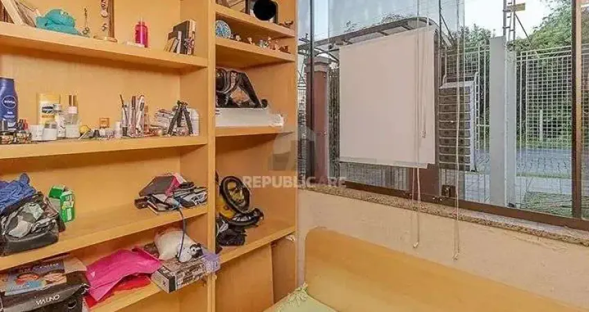 Apartamento à venda no jardim leopoldina com 42 m² e 1 dormitório/quarto disponível.