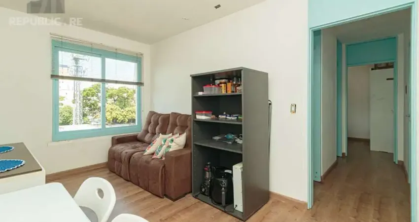 Apartamento à venda no bairro partenon, 43 m² e 1 dormitório/quarto disponível.