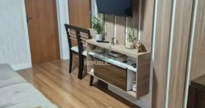 Apartamento à venda no bairro rubem berta com 40 m² e 2 dormitórios/quartos disponíveis.