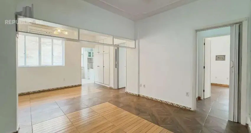 Apartamento à venda na cidade baixa com 101 m² e 3 dormitórios/quartos disponíveis