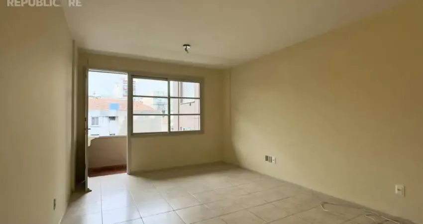 Apartamento à venda no centro histórico com 34 m² e 1 dormitório/quarto disponível