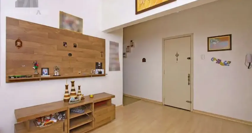 Apartamento à venda no centro histórico com 37m² e 1 dormitório/quarto disponível