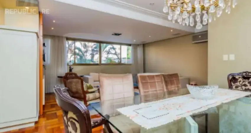 Cobertura à venda no menino deus com 126 m² e 3 dormitórios/quartos disponíveis.