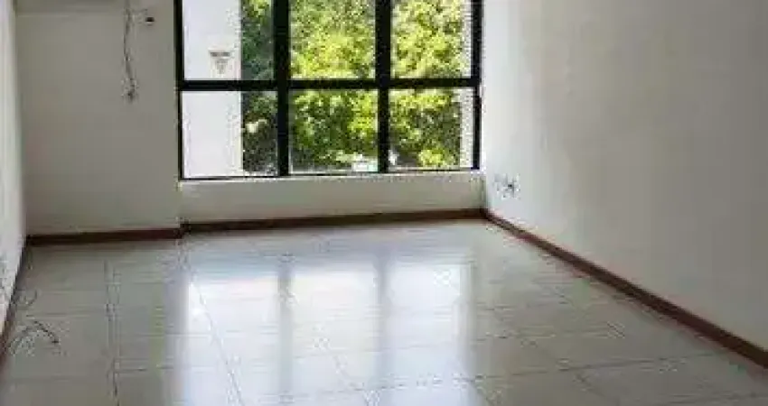 Escritório à venda no bairro menino deus com área de 30m² disponíveis.