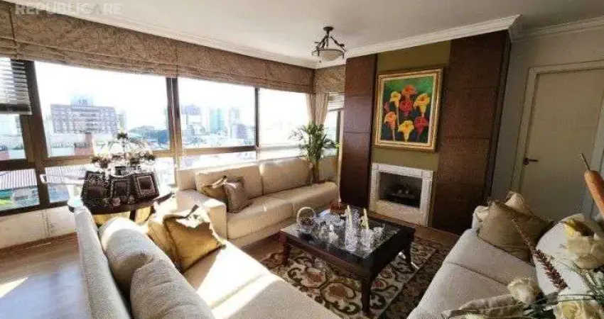 Apartamento à venda no menino deus com 196 m² e 3 dormitórios/quartos disponíveis.