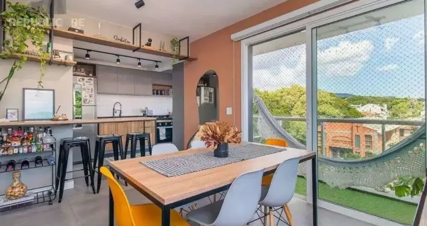 Apartamento à venda na Vila Ipiranga com 67 m² e 2 dormitórios/quartos disponíveis.