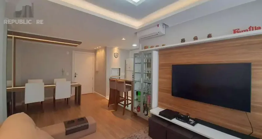 Apartamento à venda em São Sebastião - 2 dormitórios, 61 m² de área útil.