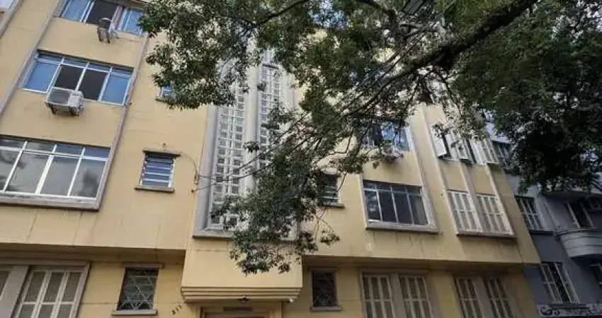 Apartamento à venda no Centro Histórico com 1 dormitório e 35 m² de área útil