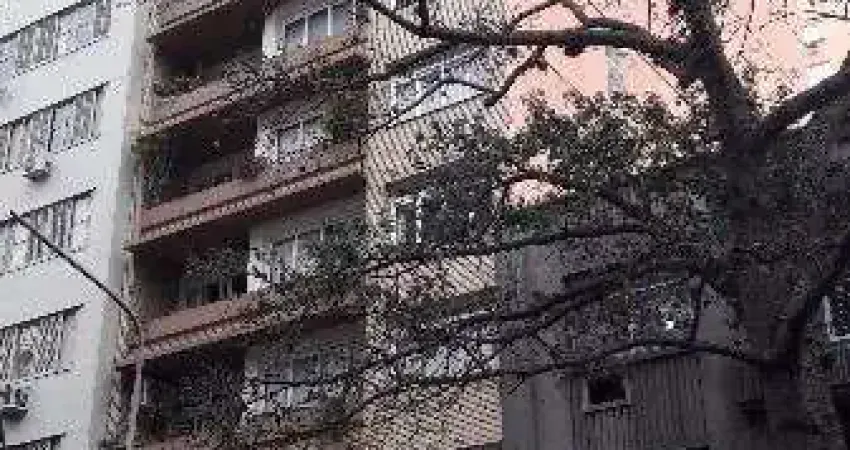 Apartamento à venda no Centro Histórico com 202 m² e 3 dormitórios/quartos disponíveis