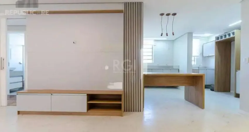 Apartamento à venda no bairro Farroupilha com 80 m² e 2 dormitórios/quartos disponíveis.