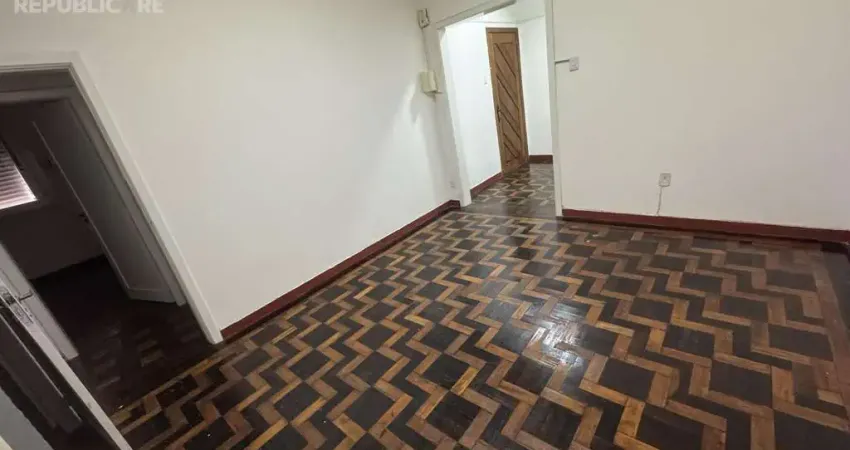 Apartamento para Aluguel no Centro Histórico - 94 m² com 2 dormitórios/quartos disponíveis