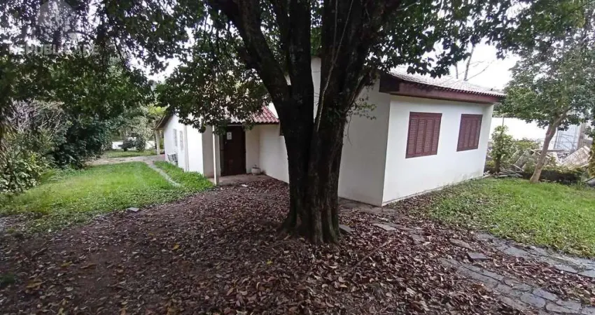 Casa residencial à venda no bairro Vila Nova com 265 m² e 3 dormitórios/quartos.