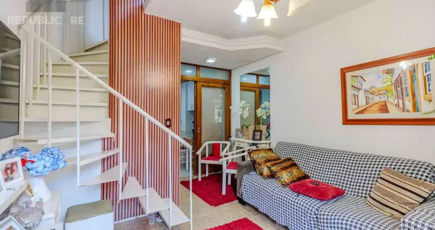 Casa de condomínio à venda em Teresópolis com 3 dormitórios e 73 m² de área útil