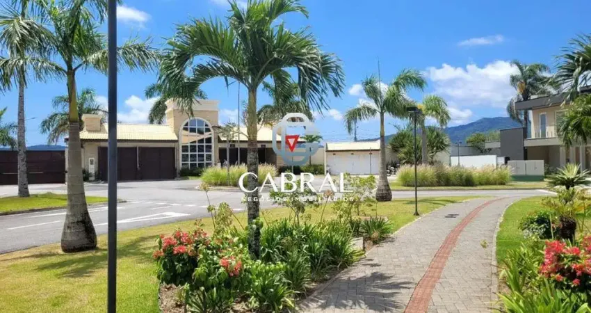 Terreno à venda no Centro, Camboriú