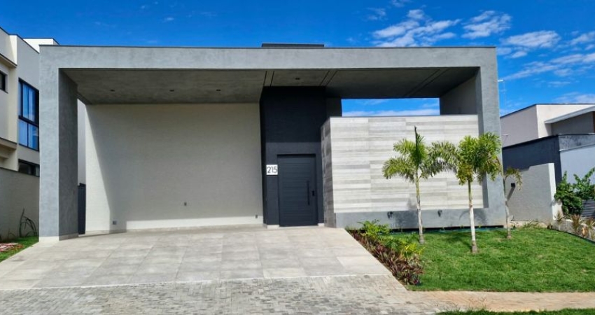 Casa moderna, térrea, com 4 suítes, imperdível
