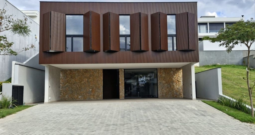 Sobrado no Alphaville 1,  próximo clube e com preço justo