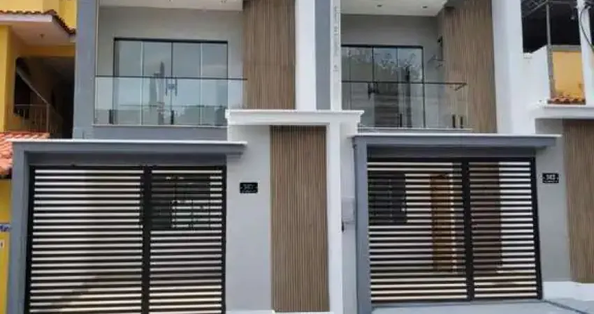 Casa para Venda em Rio de Janeiro, Campo Grande, 3 dormitórios, 1 suíte, 3 banheiros, 1 vaga