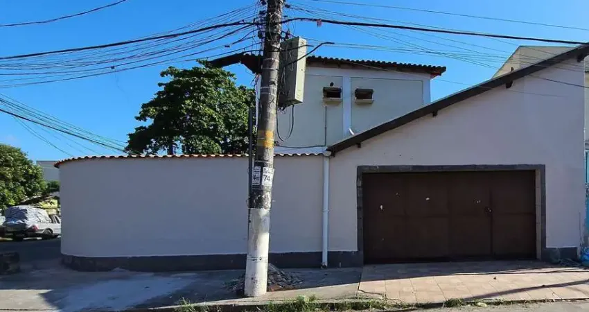 Casa para Venda em Rio de Janeiro, Senador Vasconcelos, 2 dormitórios, 2 banheiros, 2 vagas