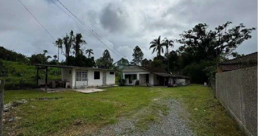 Terreno à venda na Rua Sebastião João Batista, Praia de Armação do Itapocorói, Penha