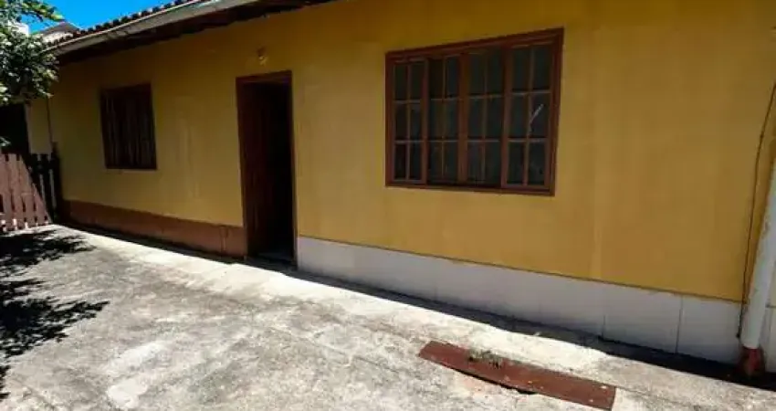 Casa com 2 quartos à venda na Avenida Independência, Samburá (Tamoios), Cabo Frio