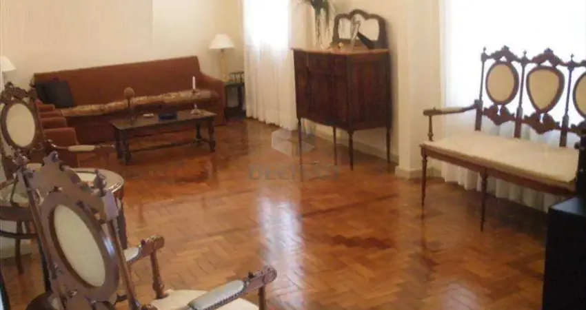Casa à venda, 4 quartos, 2 vagas, Funcionários - Belo Horizonte/MG
