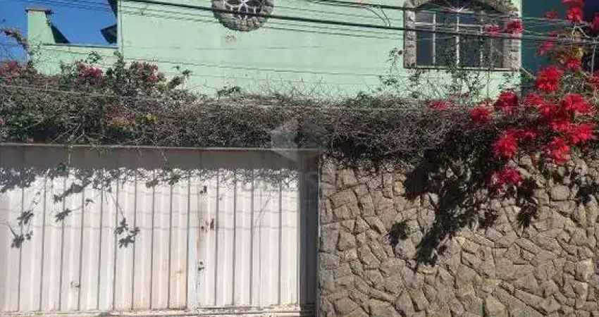 Casa à venda, 7 quartos, 1 suíte, 4 vagas, Saudade - Belo Horizonte/MG