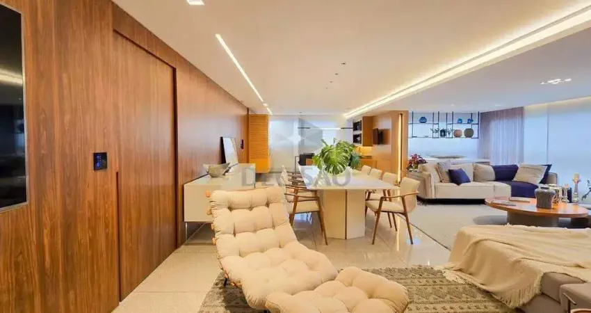 Apartamento 4 Quartos à venda, 4 quartos, 2 suítes, 4 vagas, Belvedere - Belo Horizonte/MG