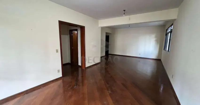 Apartamento 4 Quartos à venda, 4 quartos, 1 suíte, 2 vagas, Funcionários - Belo Horizonte/MG