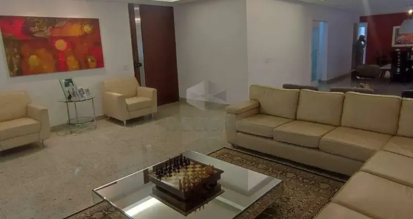Apartamento 4 Quartos à venda, 4 quartos, 1 suíte, 3 vagas, Lourdes - Belo Horizonte/MG