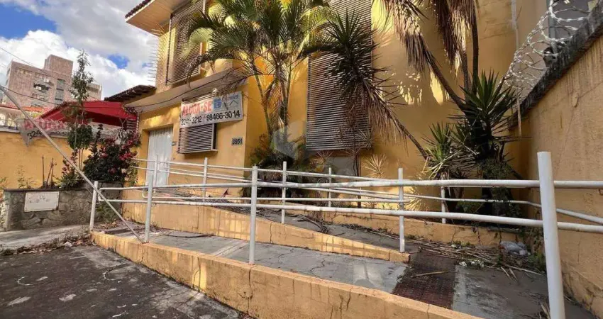 Casa comercial para aluguel, 3 vagas, Santa Efigênia - Belo Horizonte/MG