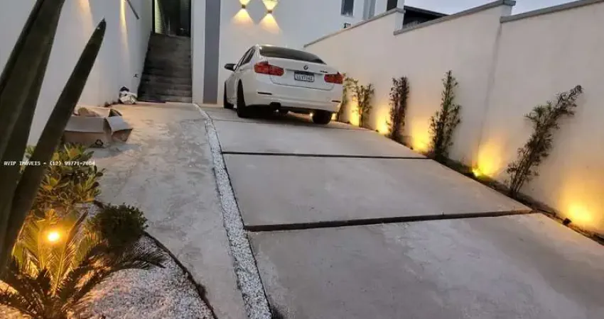 Casa para Venda em Taubaté, Residencial Estoril, 3 dormitórios, 1 suíte, 2 banheiros, 3 vagas