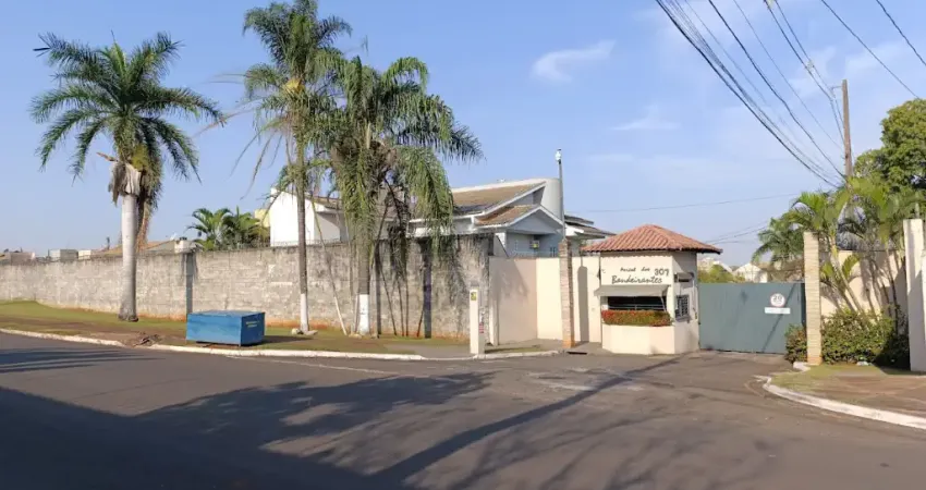 Vende-se Terreno  Condominio Portal dos Bandeirantes em Londrina