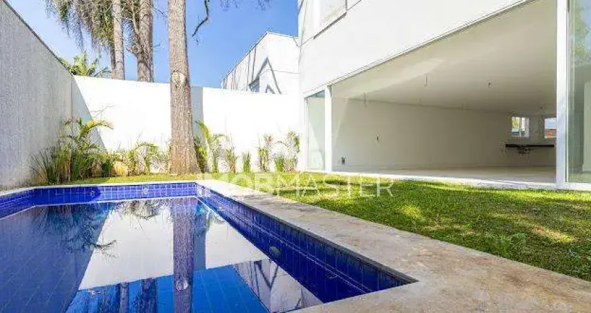 Casa em condomínio com 4 suites piscina privativa na granja julieta.