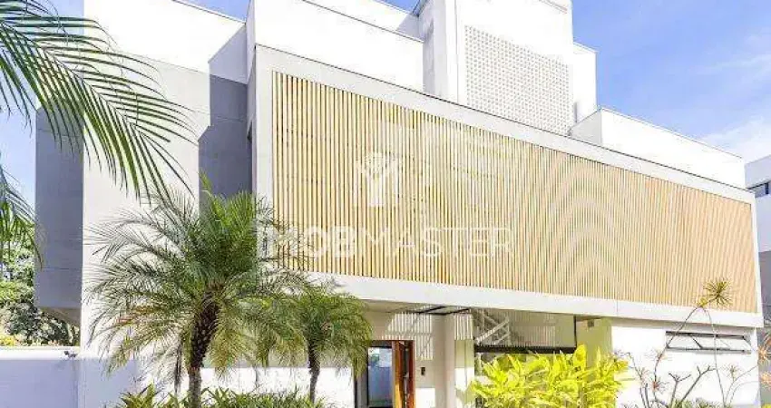 Casa com 931 m², 4 quartos sendo 4 suítes à venda no bairro jardim petrópolis.