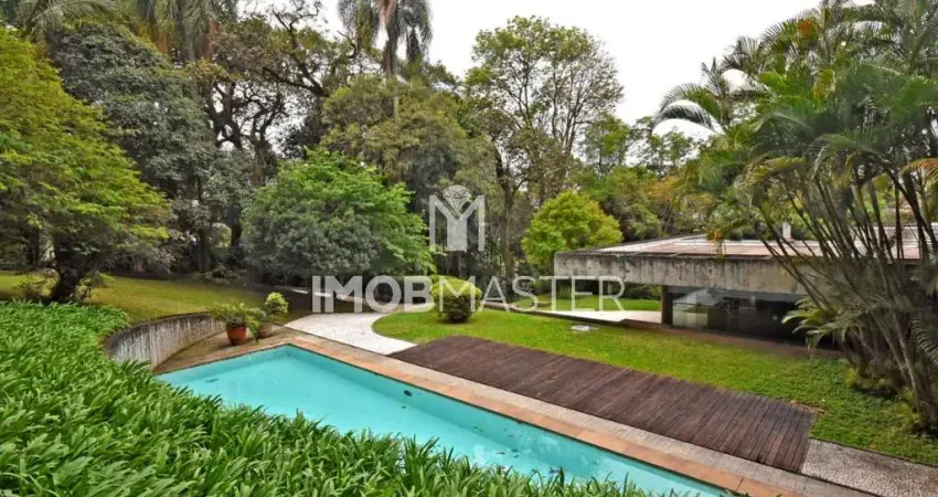 Casa com 976 m², 4 quartos sendo 4 suítes à venda no bairro cidade jardim.