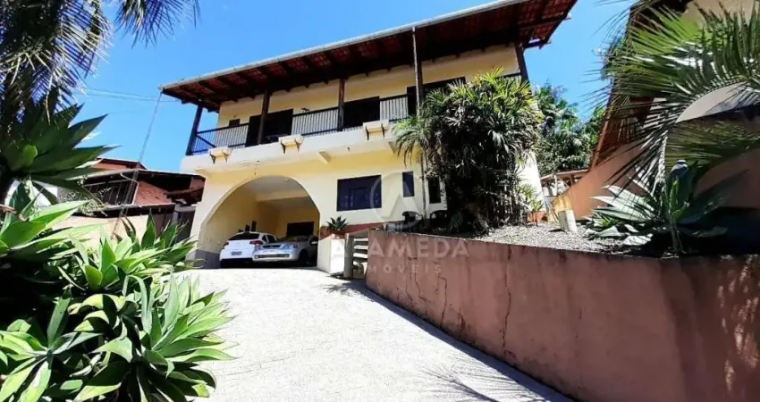 Casa à venda, 180 m² por R$ 1.100.000,08 - Escola Agrícola - Blumenau/SC