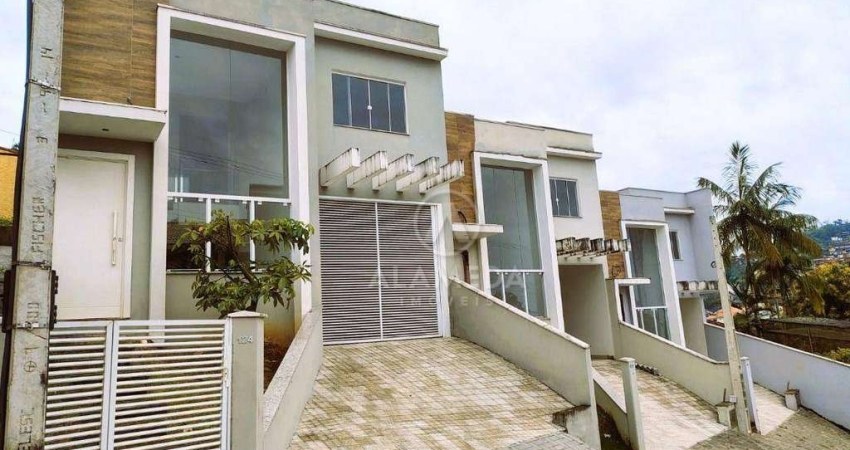 Sobrado à venda, 150 m² por R$ 650.000,00 - Escola Agrícola - Blumenau/SC