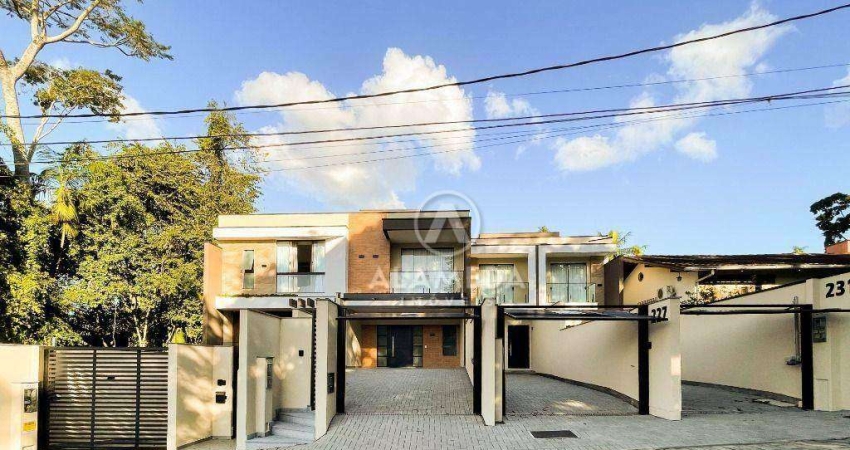 Sobrado com 3 dormitórios à venda, 140 m² por R$ 990.000,01 - Água Verde - Blumenau/SC