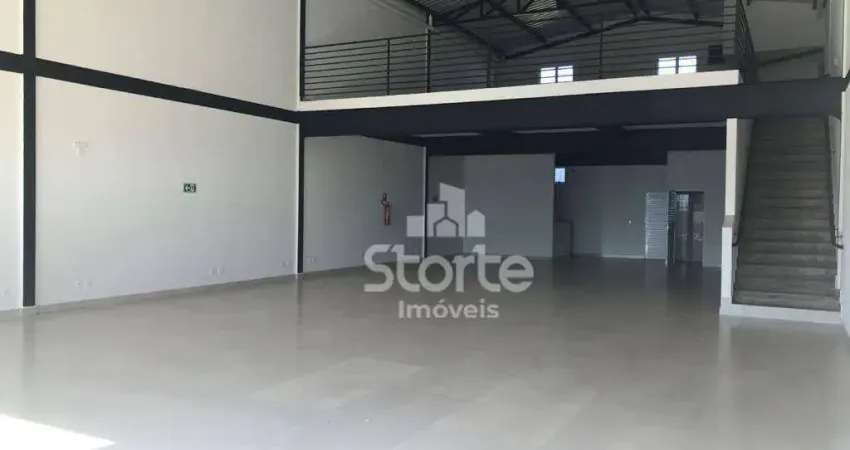 Galpão para alugar, 358 m² por r$ 10.000,00/mês - alto umuarama - uberlândia/mg