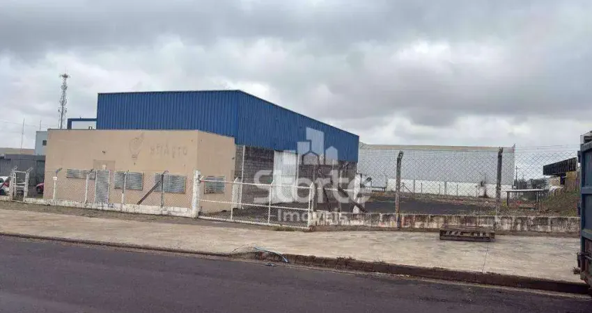 Galpão para alugar, 500 m² por r$ 17.500/mês - distrito industrial - uberlândia/mg