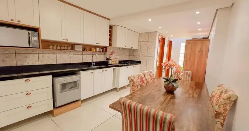 Casa com 2 quartos à venda no Centro, Portão 