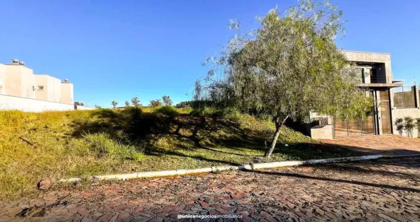 Terreno à venda no Centro, Portão 