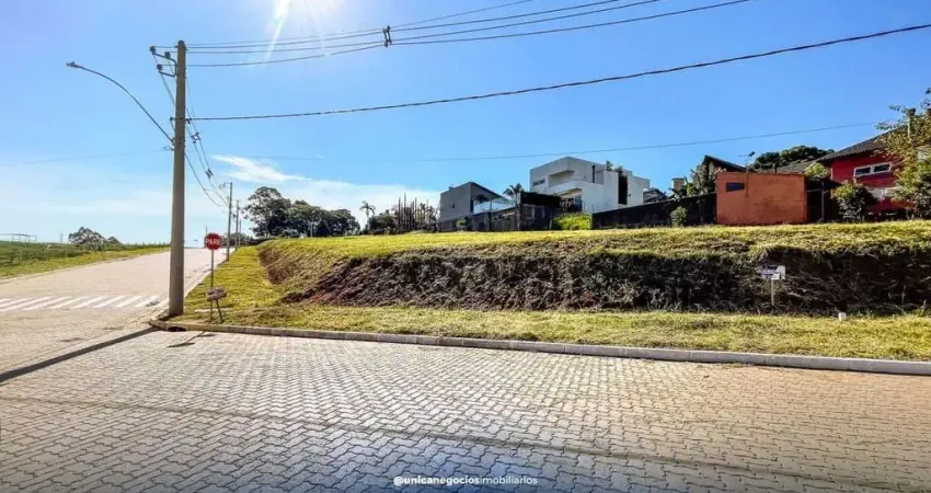 Terreno à venda na Rua Dona Marcolina, San Ciro, Portão