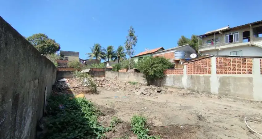 Terreno para Venda em São Pedro da Aldeia, Fluminense