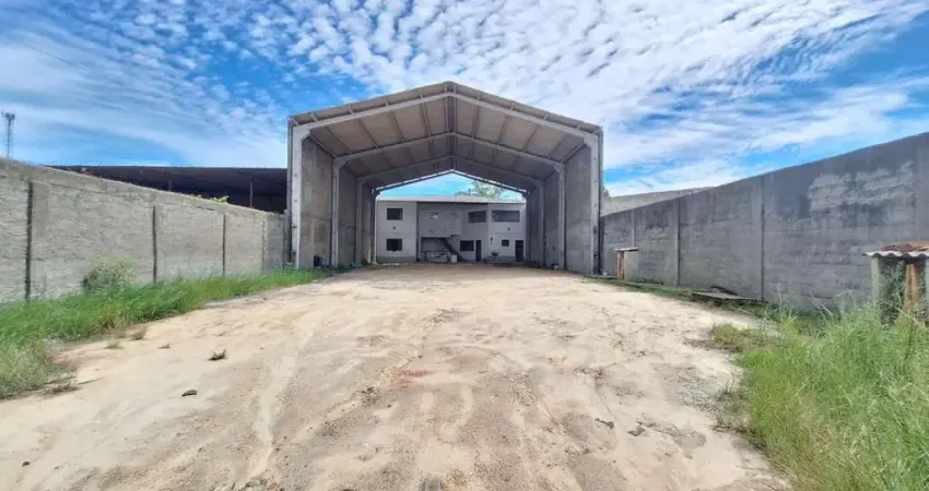 Galpão para Venda em São Pedro da Aldeia, Balneário, 2 banheiros