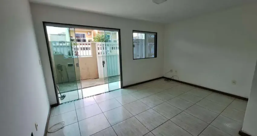 Casa duplex para venda em são pedro da aldeia, nova são pedro, 3 dormitórios, 1 suíte, 2 banheiros, 1 vaga