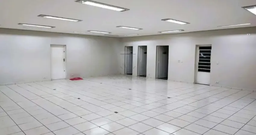 PONTO COMERCIAL PARA LOCAÇÃO OU VENDA, COM VAGAS DE GARAGEM, LOCALIZADO NA AV ADEMAR DE BARROS.