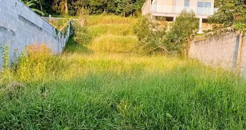 Lote de terreno a venda situado no loteamento pousada do vale com 475,00 metros quadrados.