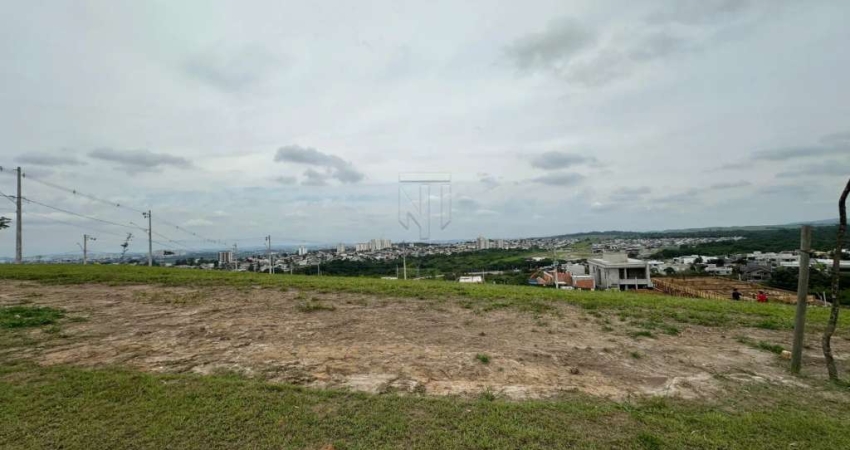 ÓTIMO LOTE EM CONDOMÍNIO FECHADO COM 364,34 METROS QUADRADOS - EXCELENTE TOPOGRAFIA - CONDOMÍNIO TERRAS ALPHA.
